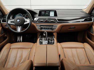 Фотография транспортного средства - BMW 7 серии, 2017