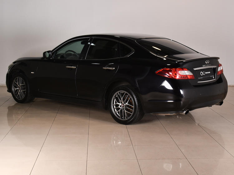 Infiniti m37 Black