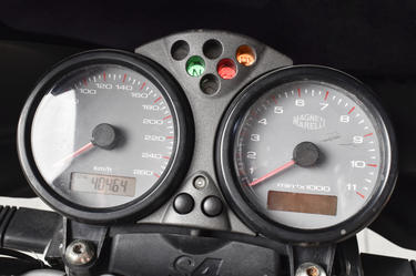 Фотография транспортного средства - Ducati Monster S4, 2002