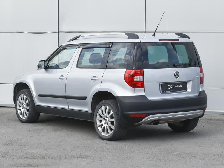 Skoda Yeti 2010. Skoda Yeti 2016.