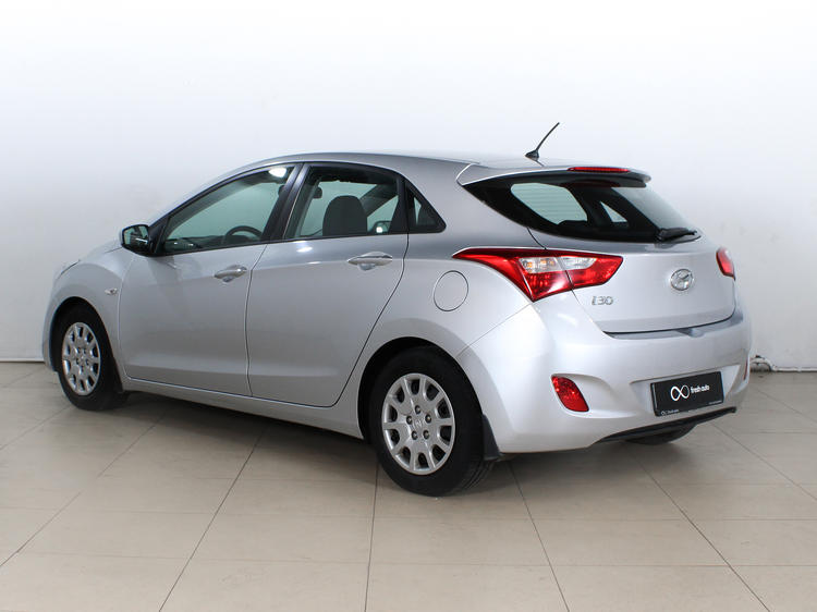 Hyundai i30 такси